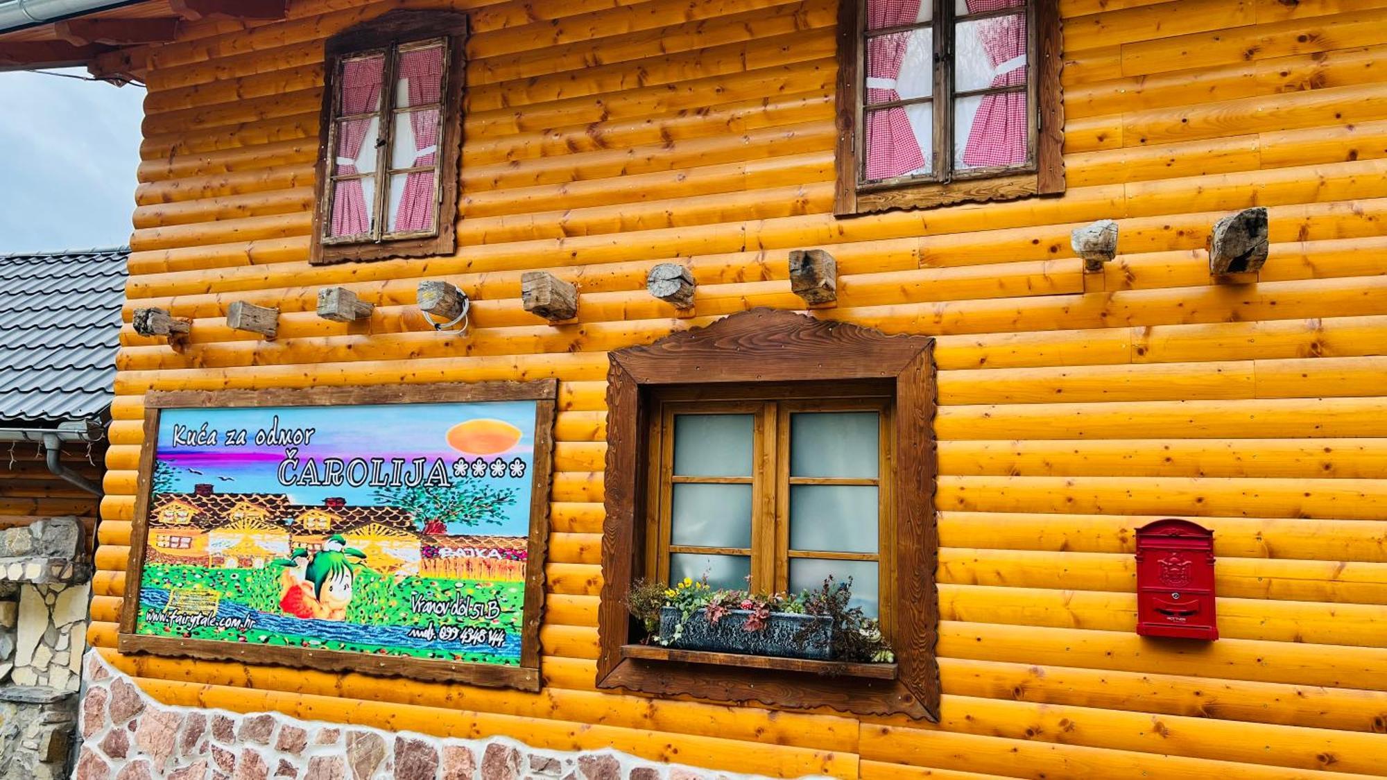 Kuca Za Odmor Carolija Villa Ястребарско Екстериор снимка